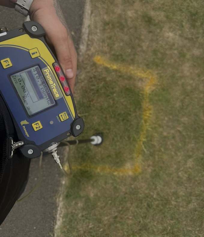 HUBB Group engineer conducting non-destructive leak detection in Brentwood